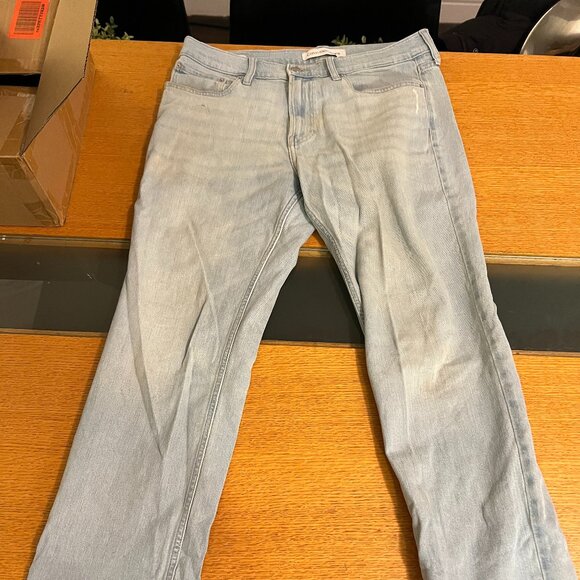 Calvin Klein Light Wash Jeans – 32x30 - Picture 1 of 5